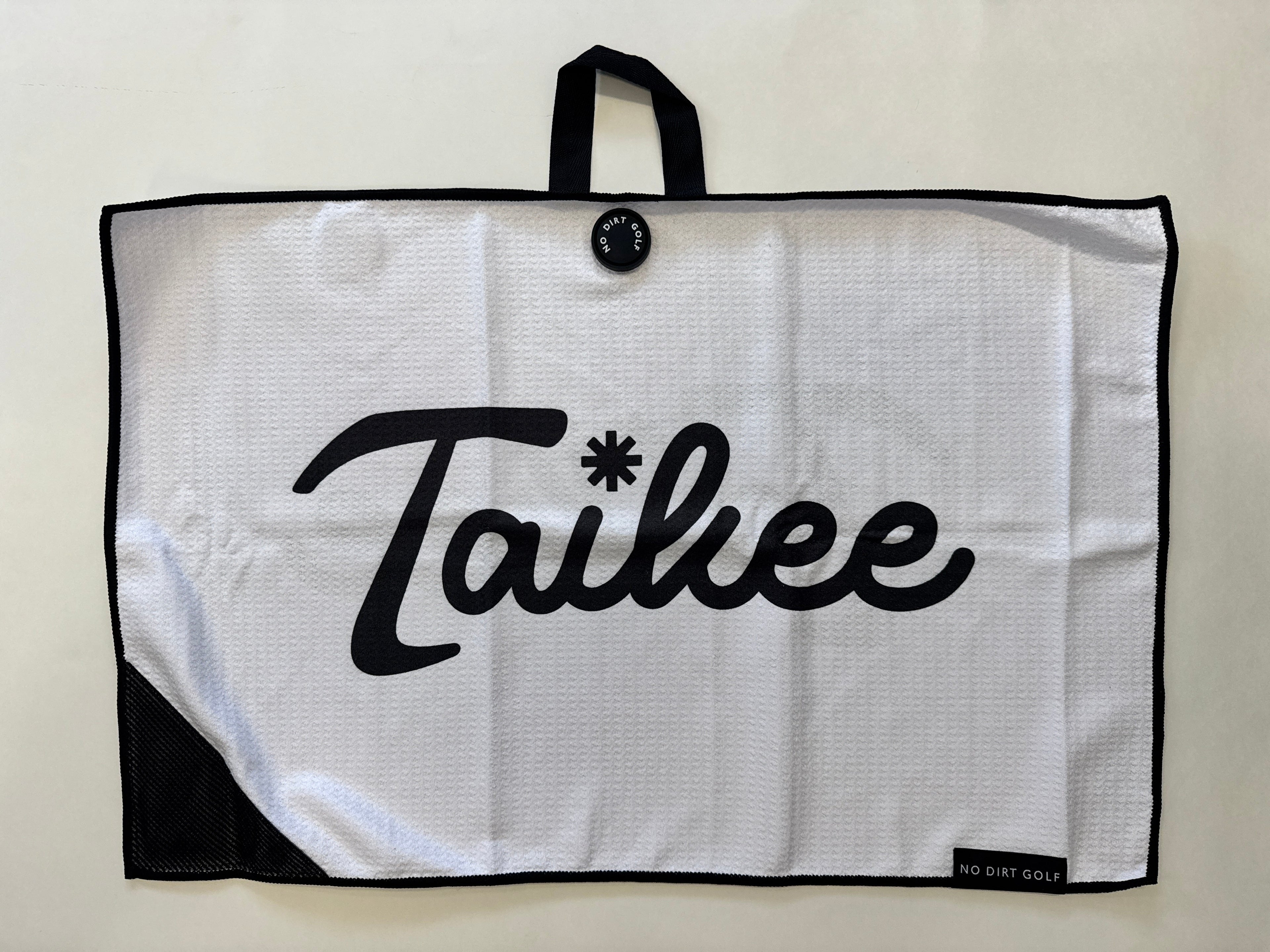 Taikee No Dirt Golf Towel